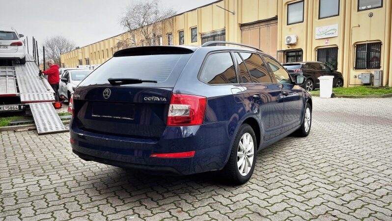 Skoda Octavia ’16 Combi 2.0 Tdi Cr 150hp Ambition EURO 6 (740) W full