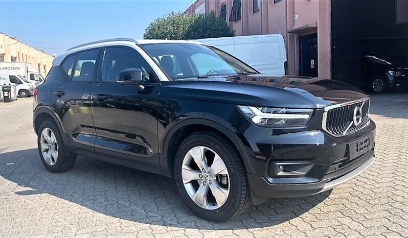 Volvo XC40 2019 2.0 D3 MOMENTUM AWD GEARTRONIC MY20 full